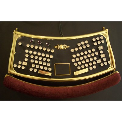 Image for: The IBM M-15 Ergo Keyboard