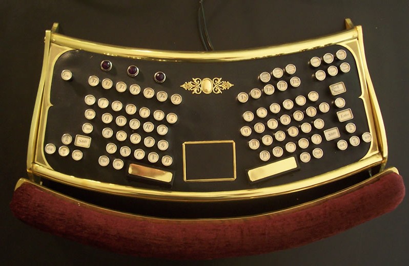 Image for: The IBM M-15 Ergo Keyboard