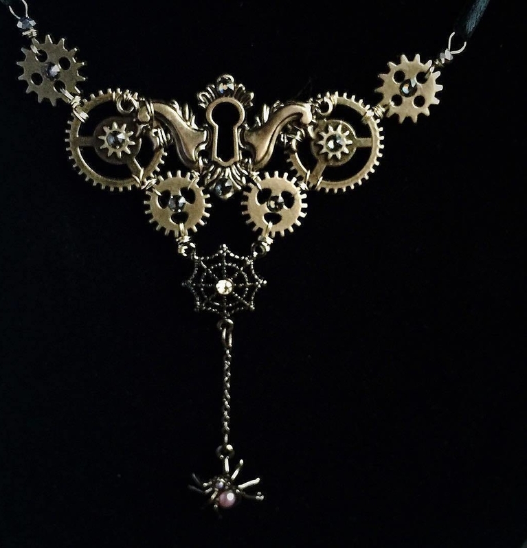 Image for: Spider clockwork necklace