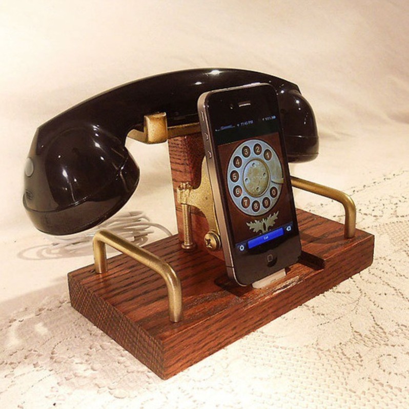 Image for: Steampunk iPad and iPhone Docks